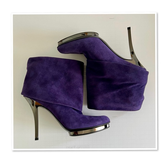 Gucci Purple Suede Booties - Picture 3 of 9
